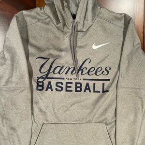 Nike Yankees Hooded Sweatshirt
